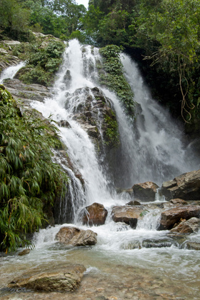 Wasserfall - Foto, Druck, Poster, Leinwand
